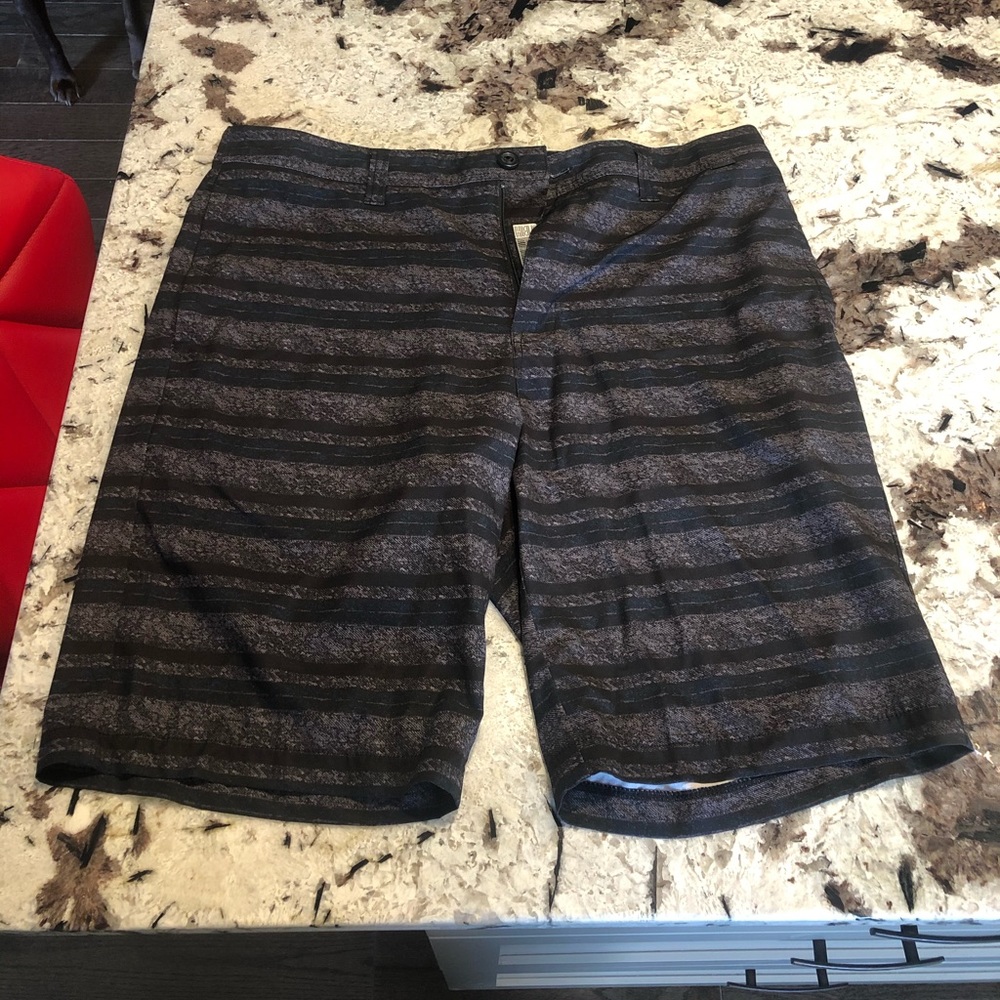 COPY - Travis Mathews Dr-Fit Golf Shorts. Size 34W